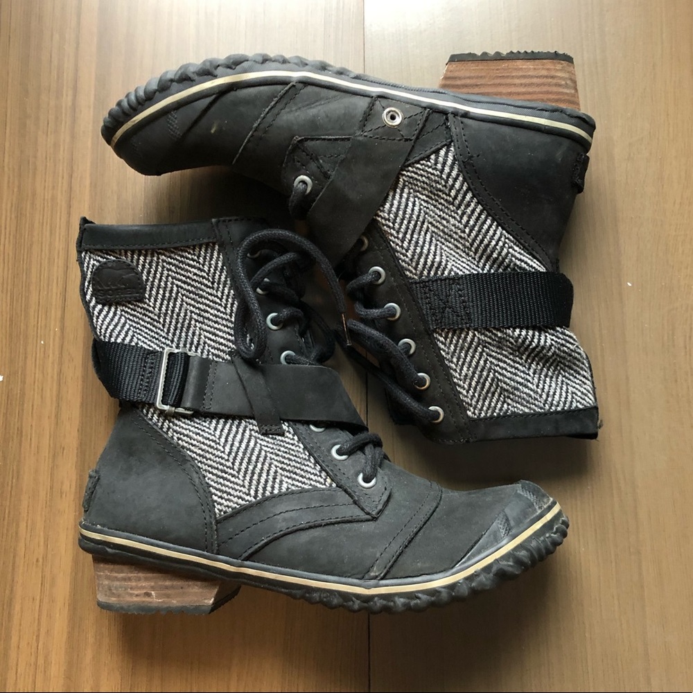 Sorel Black & Herringbone Waterproof Boots